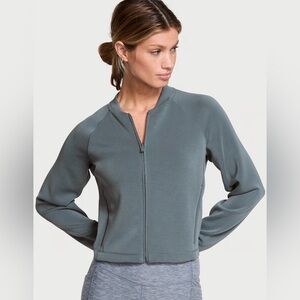 VSX featherweight knit full-zip jacket Large Victoria's Secret Grey New